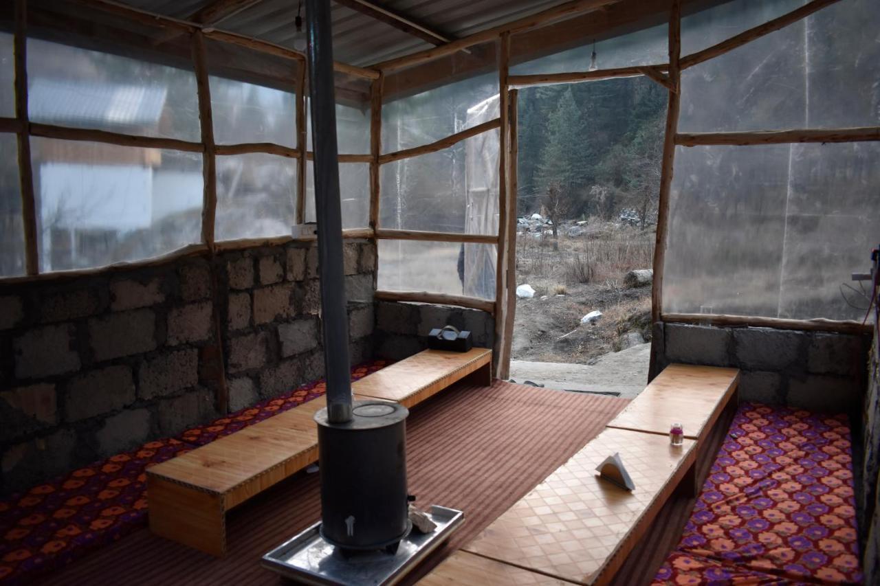 Villa Moksha - By The River Jibhi Exterior foto